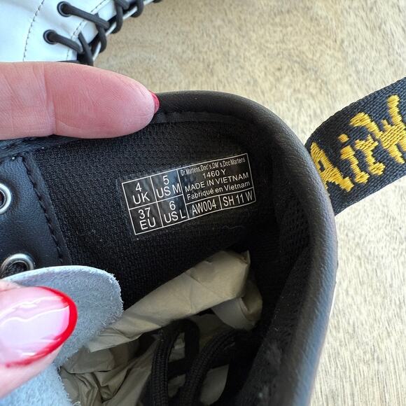 Dr. Martens 1460 Pascal Boots White Leather Lace Up Combat Punk Unisex 5 Women 6 - Picture 6 of 8